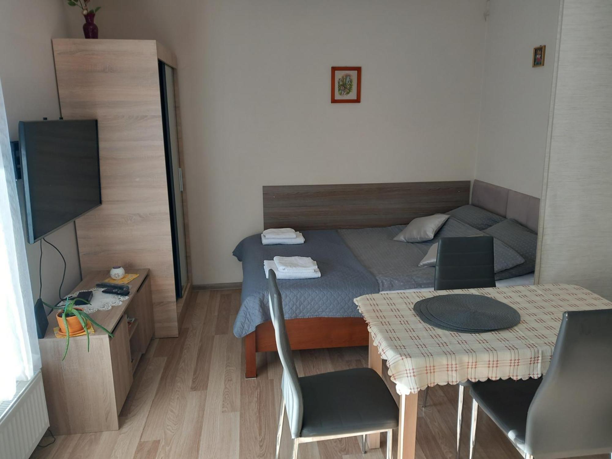 Apartament Jelenia Gora - Cieplice Экстерьер фото